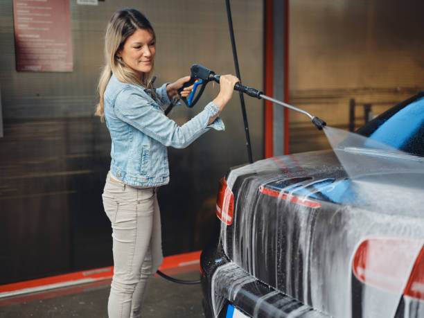 Pressure Washing Contractors in Grant, MI